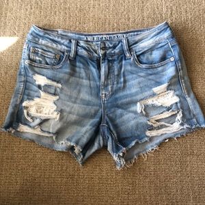 American Eagle Distressed MIDI Shorts